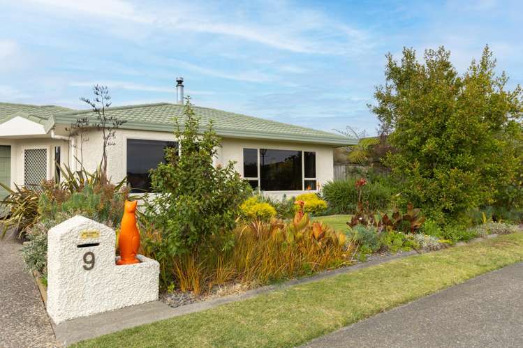 9 Knightsbridge Place Taradale_17