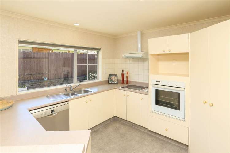 2 Burleigh Place Rototuna_5
