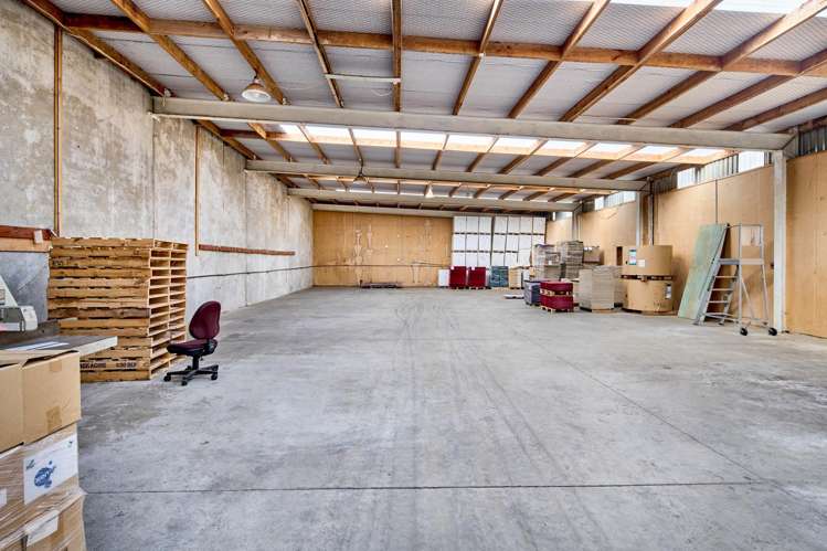 33 Montgomery Crescent Clouston Park_6