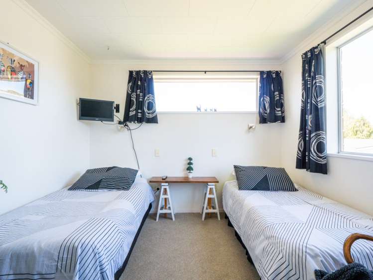 2 Estuary Crescent Fairfield_10