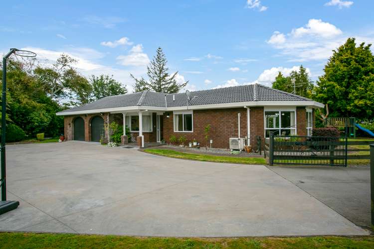 10 Rowling Place Leamington_16