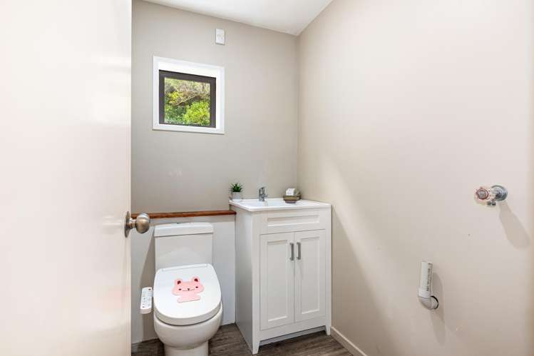 159 Grant Road Thorndon_15