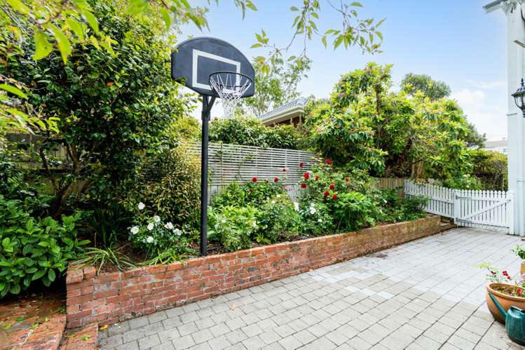 5 Merlin Street Roslyn_44