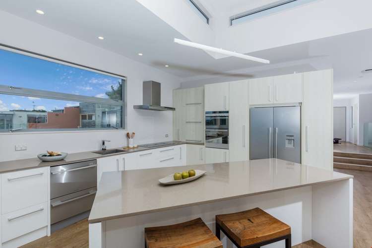 6 Marama Street Castor Bay_12