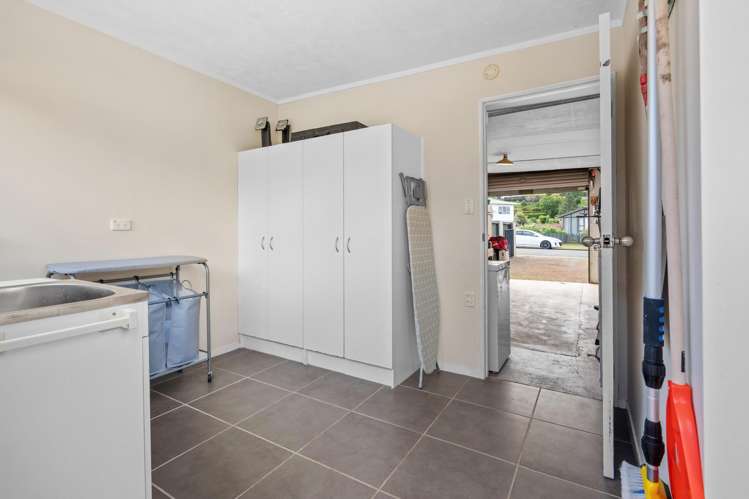 12 Eureka Place Parahaki_24