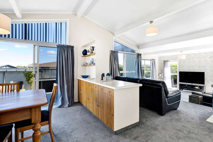 15 Leon Place Waitara_23