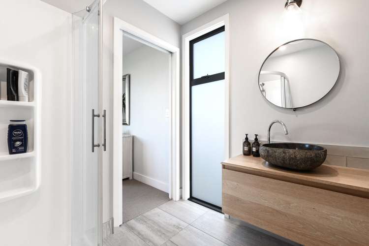 1 Tuaia Street Pyes Pa_25