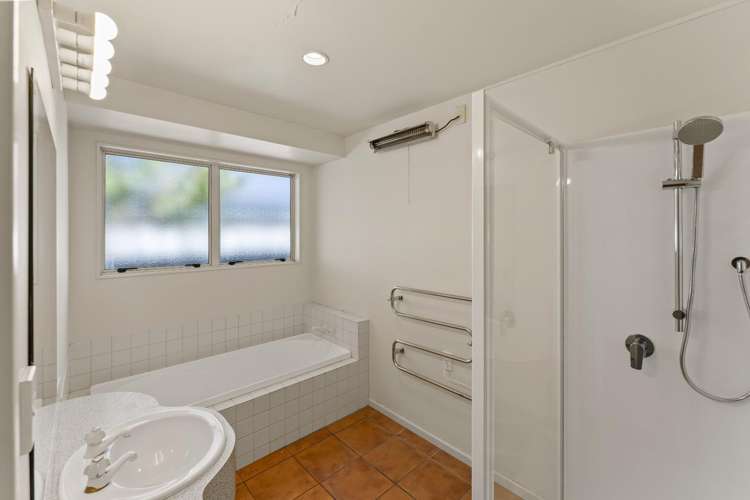 10 Masefield Street 10816_9