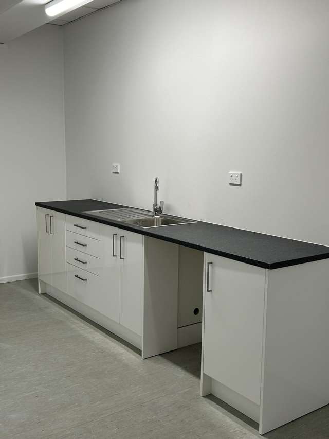 8/295 Lincoln Road Henderson_2