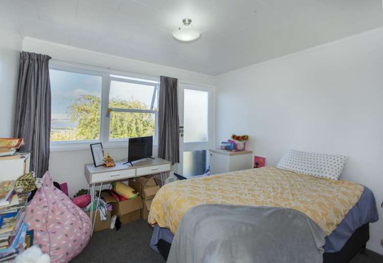 68 West View Crescent Onerahi_9