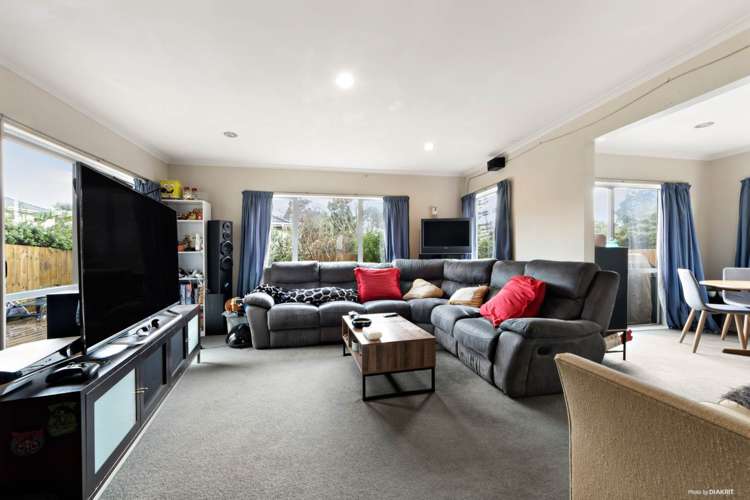 45a Kelwyn Road Kelston_3