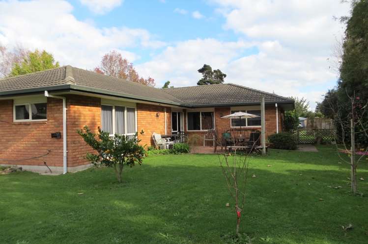 2 Follis Street Te Aroha_16