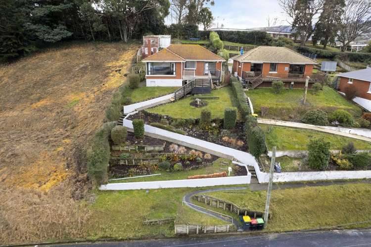 44 Waldron Crescent Green Island_17