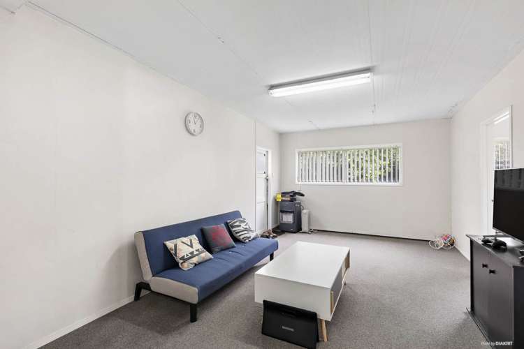 72 Browns Road Manurewa_11