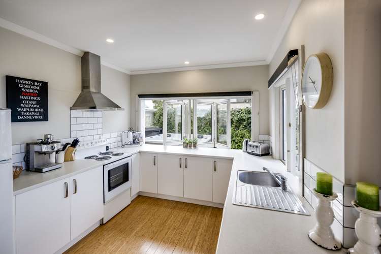 27 Thompson Road Bluff Hill_12