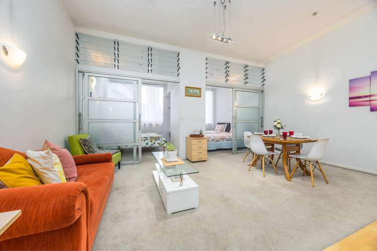 7B/99 Anzac Avenue_4