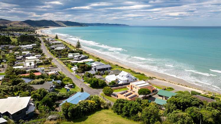 213 Harper Road Waimarama_18