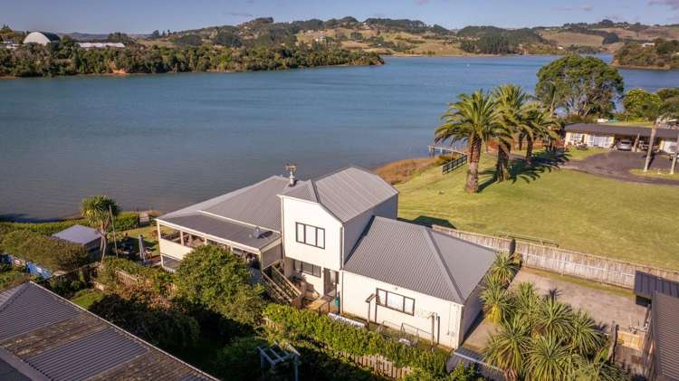 48 Wainui Road Raglan_32