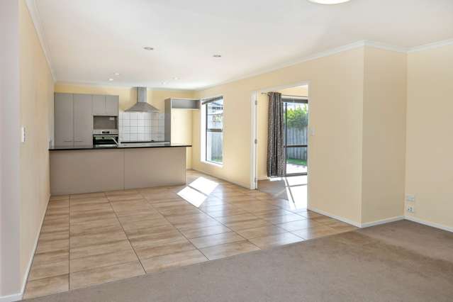 13 Hoihere Drive (Pvt) One Tree Point_3