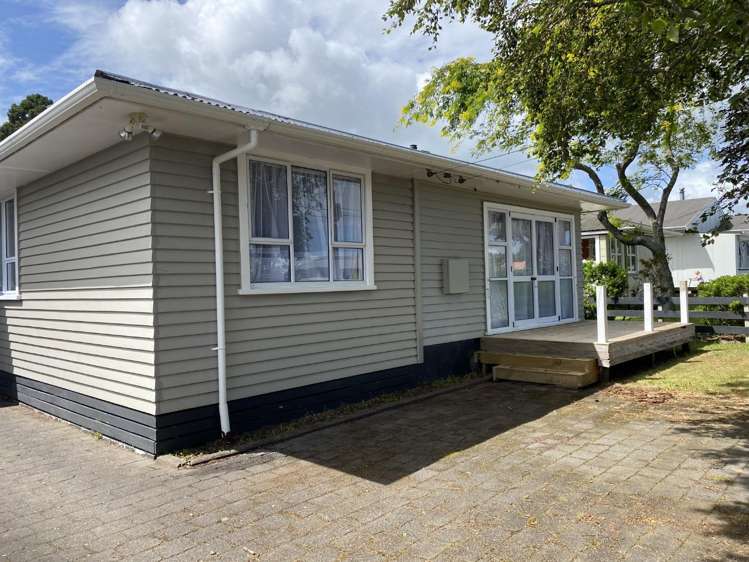521 Mangorei Road_0