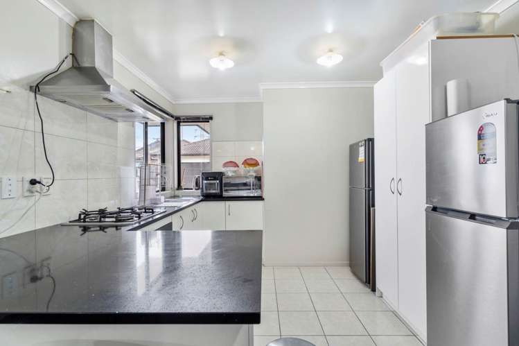 12 Katana Lane Takanini_11