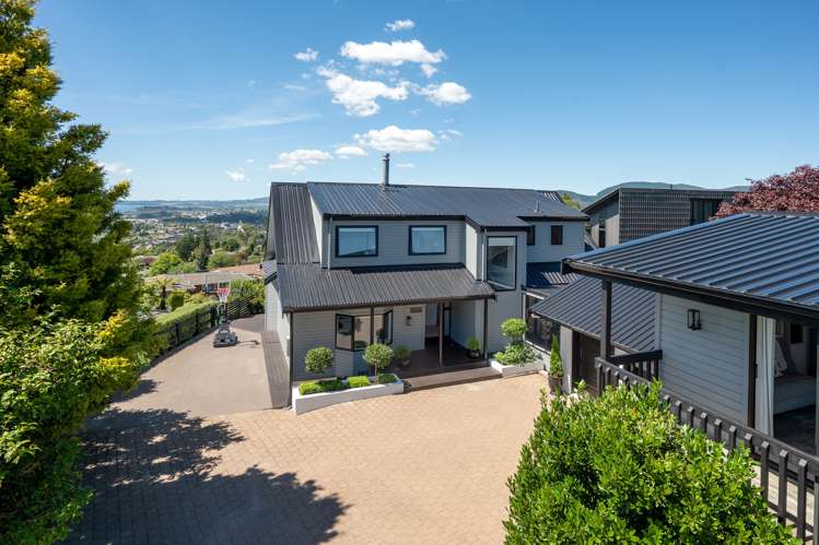 8 French Place Tihiotonga_26