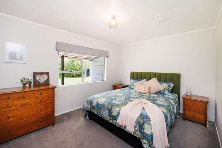 27 Ferndale Place Feilding_6