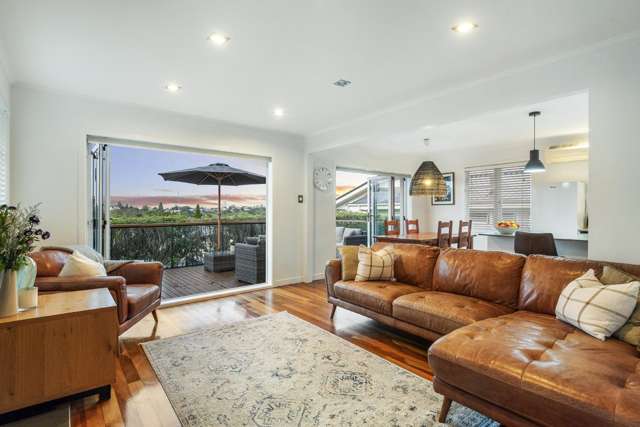 37 Onewa Road Northcote_2