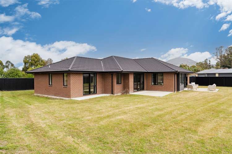 43 Awa Toru Drive Fairfield_1