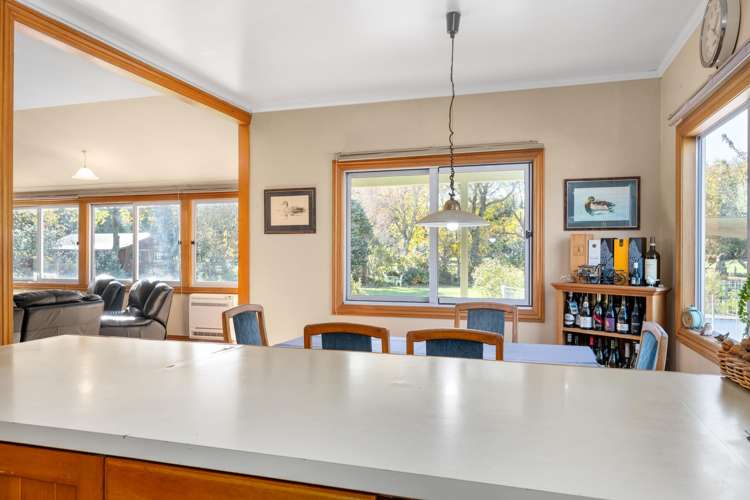 28 Bothams Bend Road Spring Creek_9