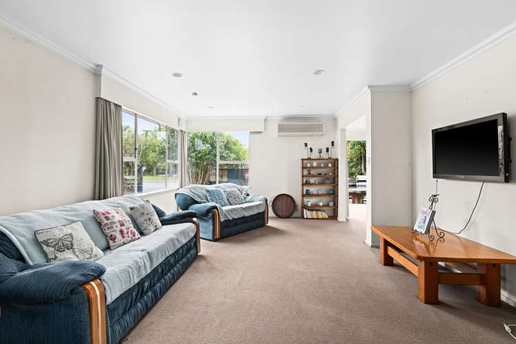 4 Tucker Lane Clive_7