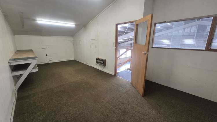 Address withheld Waltham_6