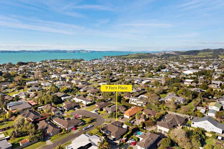 9 Fern Place Beachlands_28