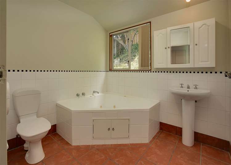 4 Leader Way Atawhai_12