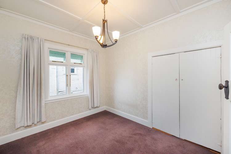 223 College Street West End_22