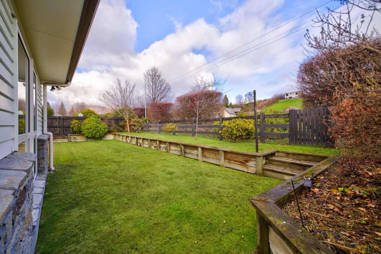 7 Innes Place Arrowtown_27