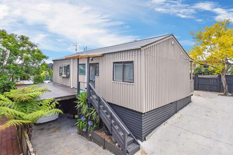 2/40 Hollyford Drive Clover Park_10