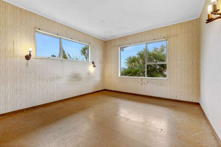 16 Springside Place New Lynn_15