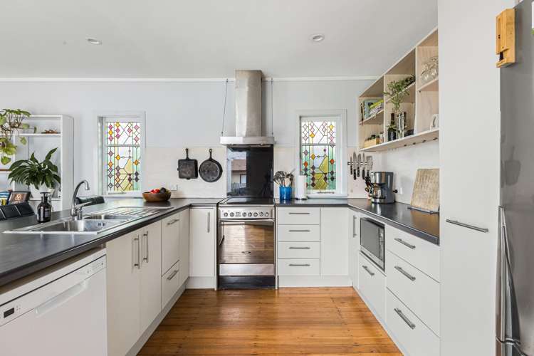1/212 Centreway Road Orewa_6