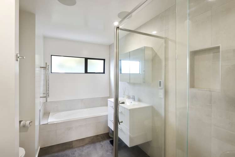 2/118 Innes Road Saint Albans_16