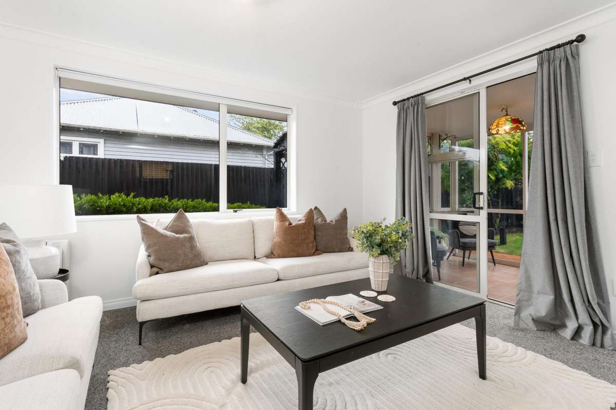 1/145 Simeon Street_2