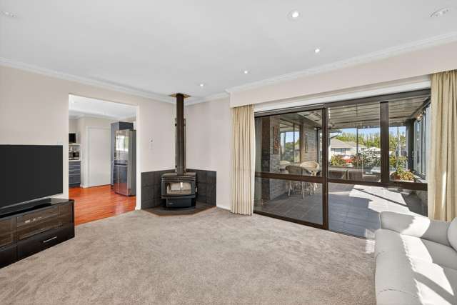 84 Greenhaven Drive Burwood_2