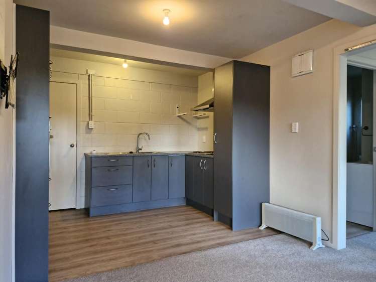 111 Glenpark Ave 2157_16