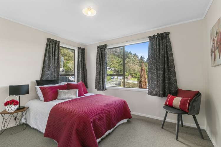 55 Castlerea Street Wainuiomata_8