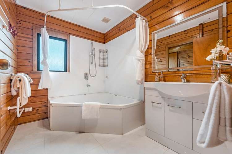 21a Abbotts Way Remuera_16