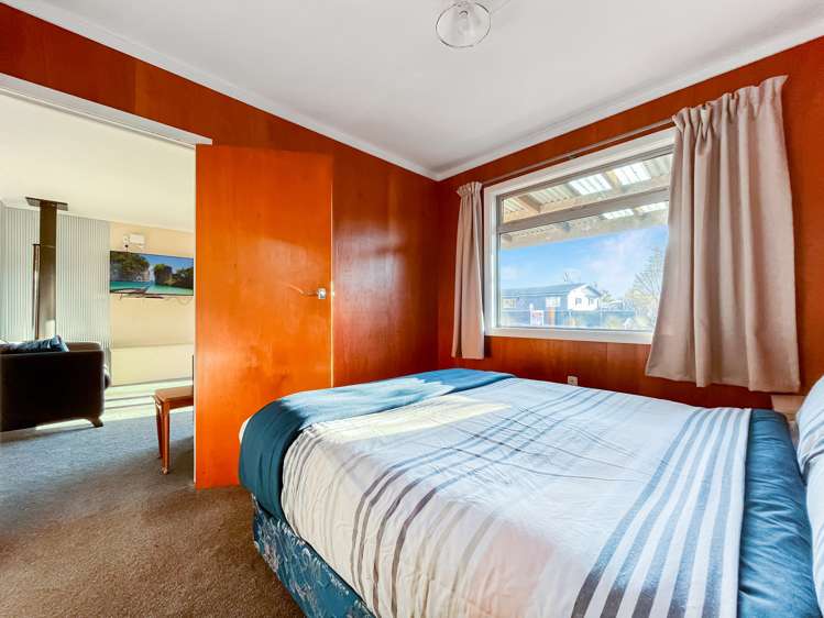 17 Maryburn Road Twizel_6