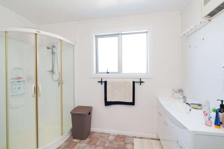 111 Russel Street Gladstone_11