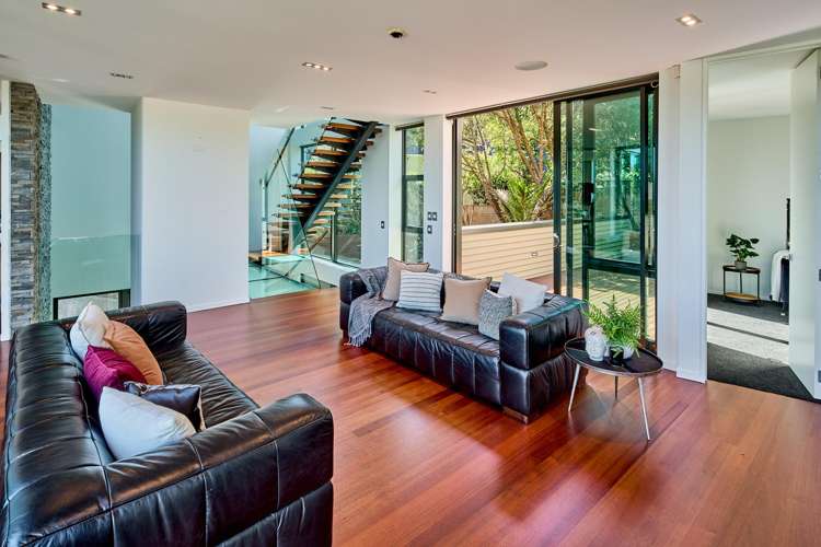 24D Mandalay Terrace Khandallah_3