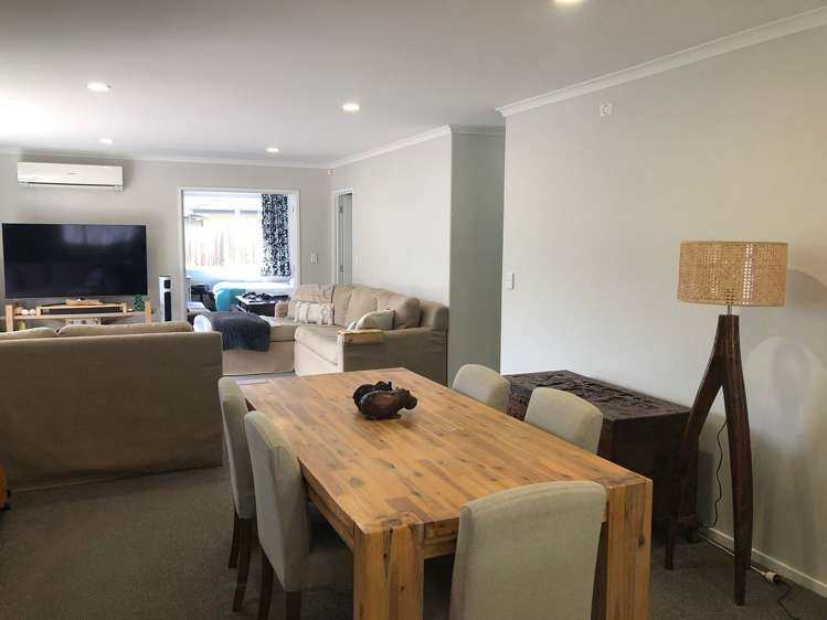 32 Chalgrove Road Huntington_5