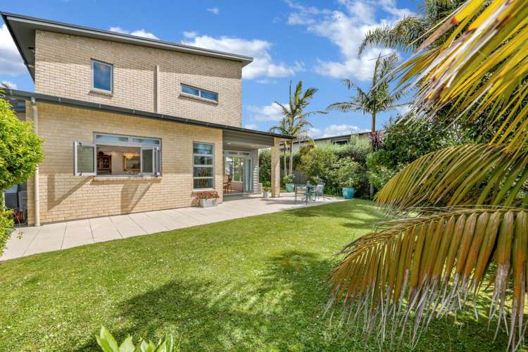 27 Pine Harbour Parade Beachlands_27